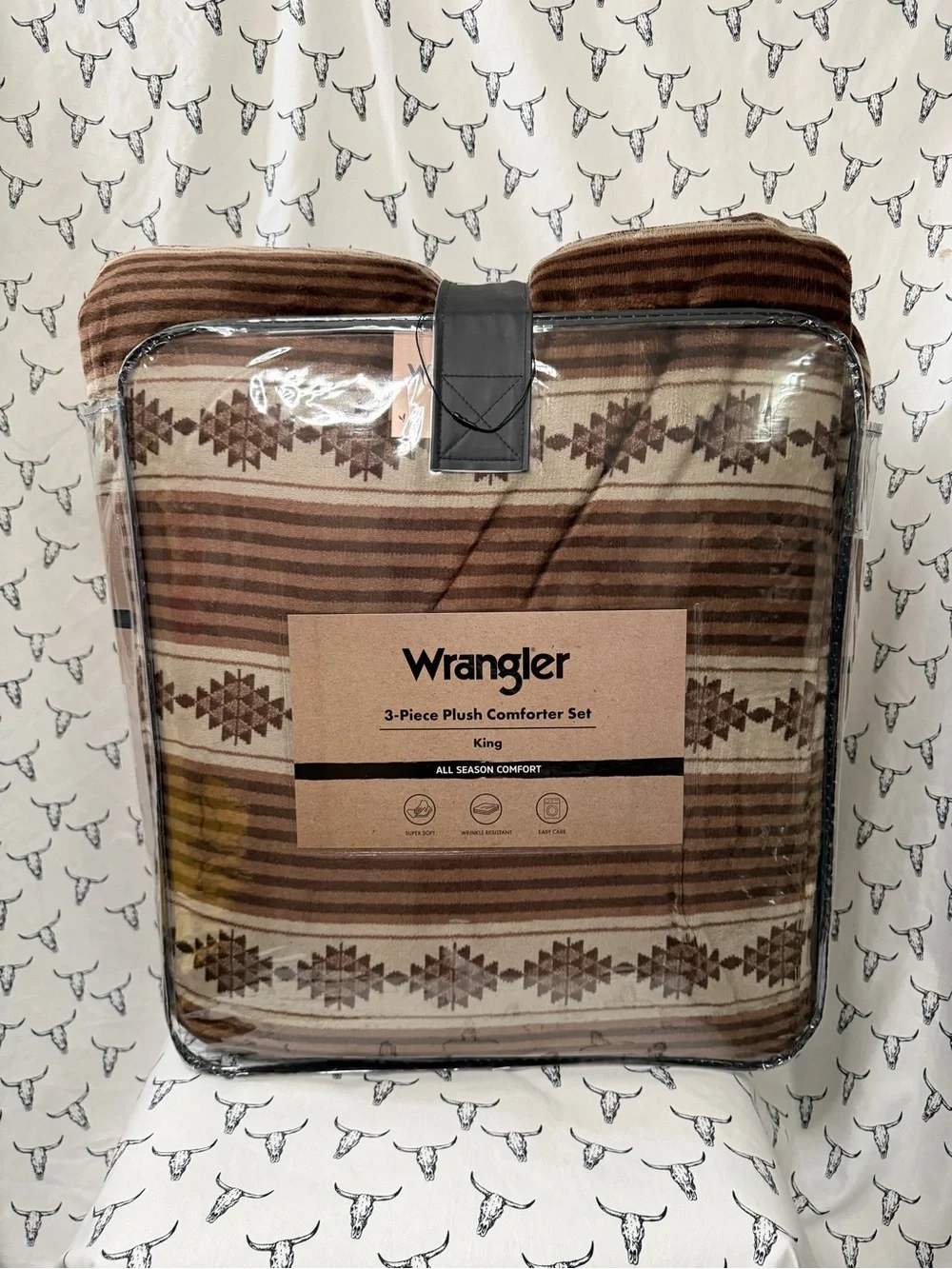 Wrangler king Brown and Cream Southwestern Stripe Plush Comforter Set